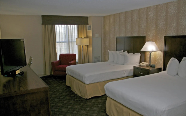 Doubletree by Hilton Hotel Norfolk Airport