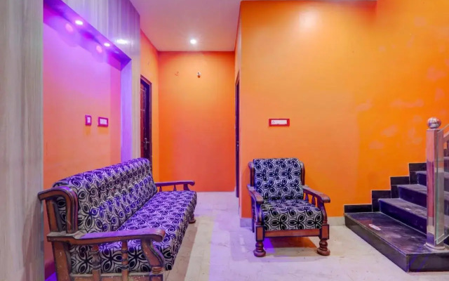 Oyo Flagship 703204 Hotel Quirk