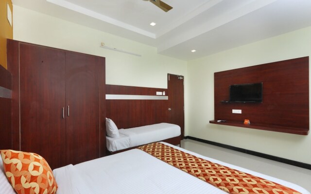 OYO 15115 Hotel Ramcharan Residency