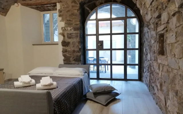 IseoLakeRental - Hill Apartments
