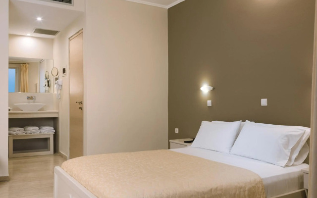 Kalamaki Beach Hotel - Zakynthos Island