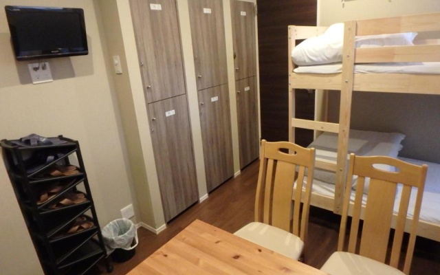 Economy Quadruple room 사진 3
