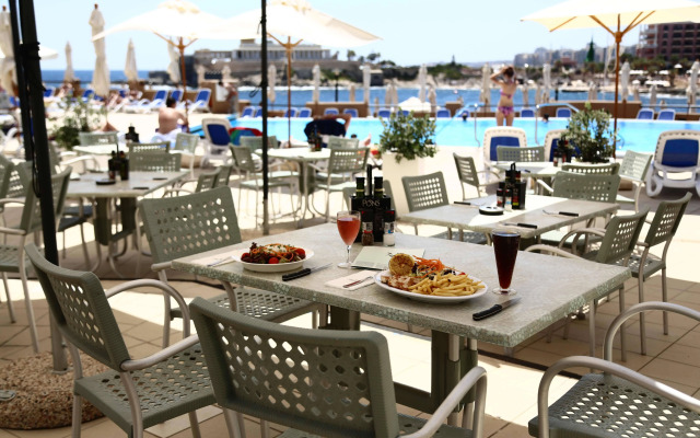Corinthia St George's Bay