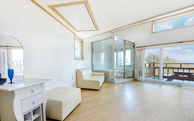 Gapyeong Art Pension