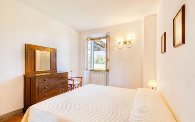 Montignano Trilo With Shared Pool