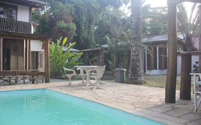 Maori Hostel Itamambuca