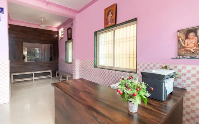 Shree Gajanan by OYO Rooms