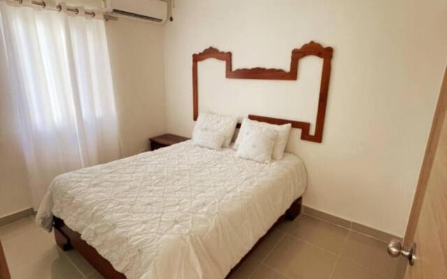 Apt in punta cana 7 minutes from airport , beaches