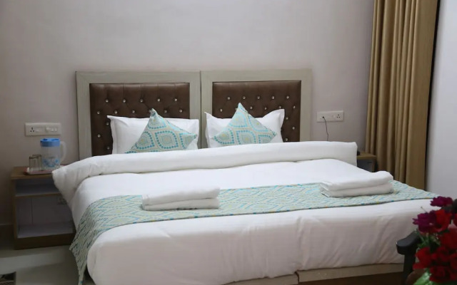 Hotel Yog Tapovan