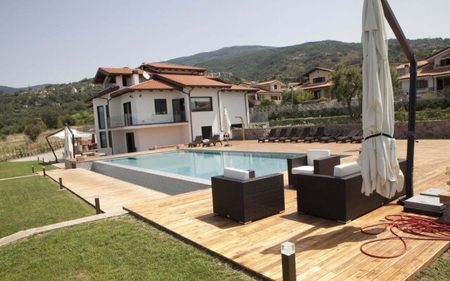 Villa Mediterraneo