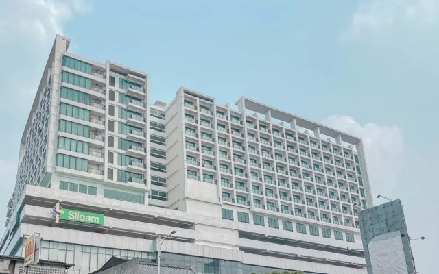 Spacious and Combined 1BR Apartment at Nine Residence