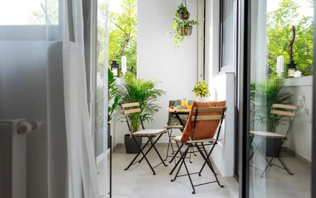 Bright 3BR Flat - Top Location - Green view balcony