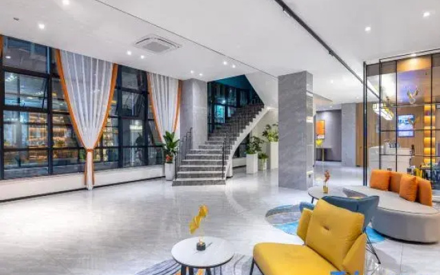 Weimeijia U Hotel