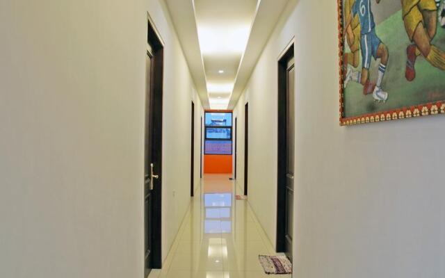 RedDoorz Kupang Baru