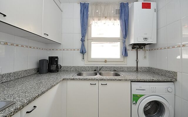 Apartment Llaverias-Calafats 171