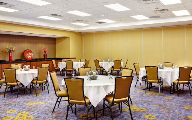 Courtyard by Marriott Phoenix North/Happy Valley