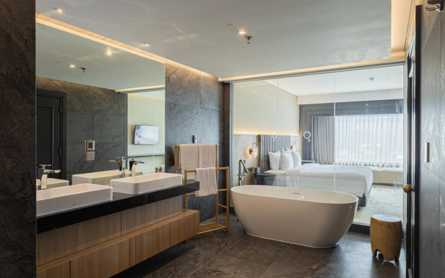 ARTOTEL Suites Mangkuluhur Jakarta