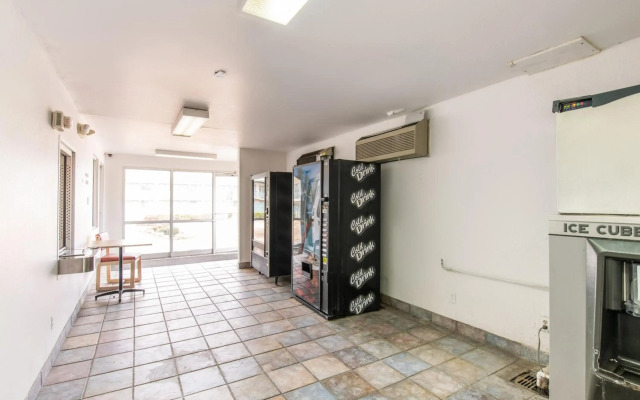 Regency Inn