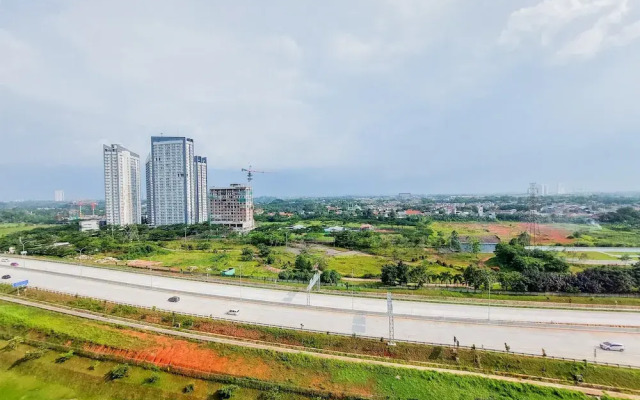 Well Designed And Comfy 2Br Sky House Bsd Apartment