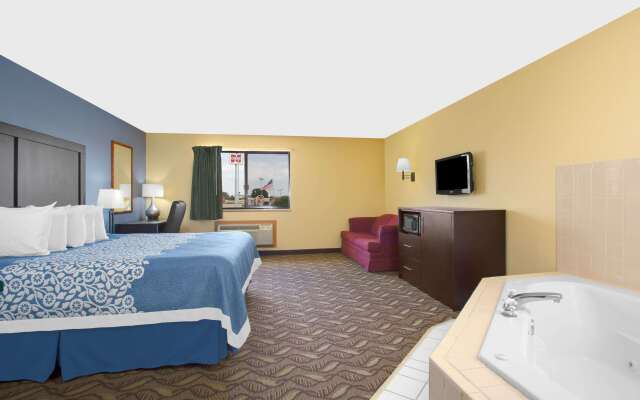 Days Inn by Wyndham North Platte