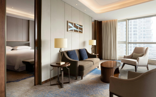 Sheraton Zhanjiang Hotel – Guest Rooms – Zhanjiang