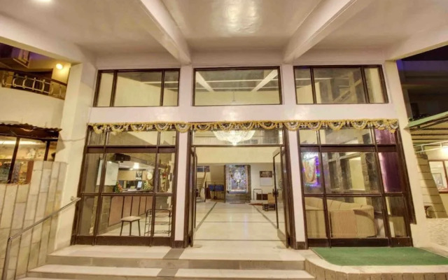Hotel Sai Leela