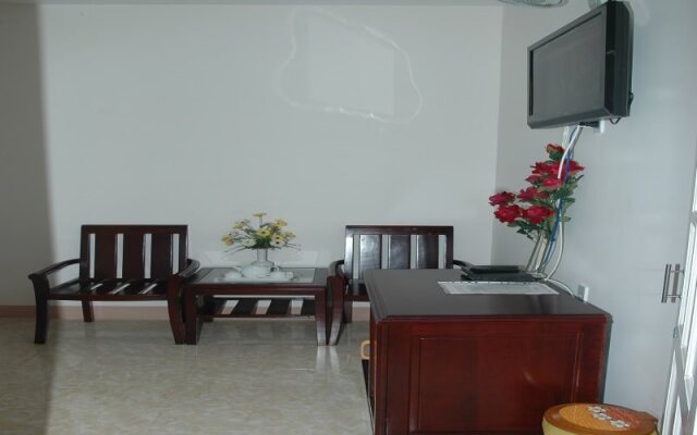 Hoang Chanh Tri Hotel