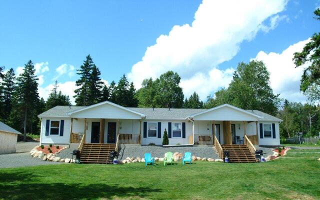 Sea Parrot Ocean View Manor