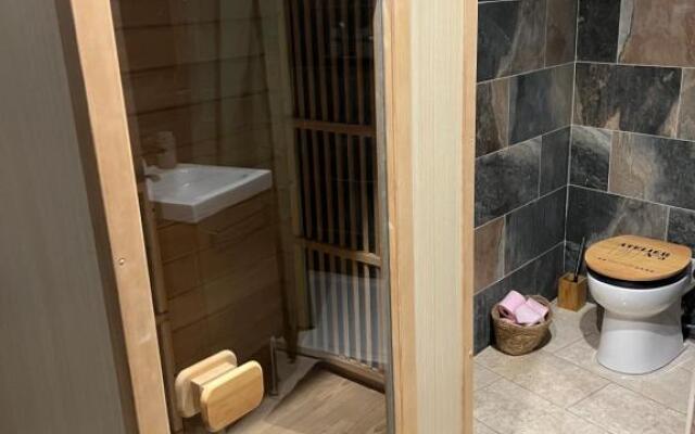 Charmant logement avec jacuzzi et sauna