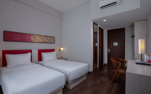 Amandaru Hotel Pekalongan – Guest Rooms – Pekalongan