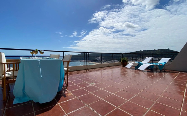 Sea View Apartment Sesimbra- Apartamento Vista Mar