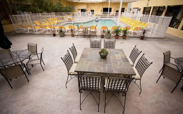 StripViewSuites at Jockey Club