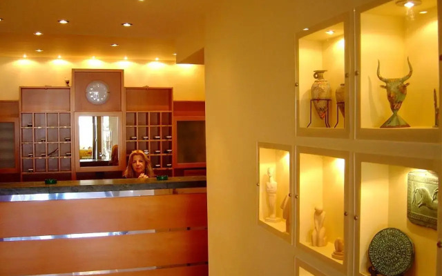 Elysee Hotel
