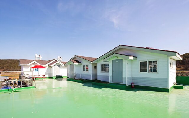 Taean Flower Fragrance Pension