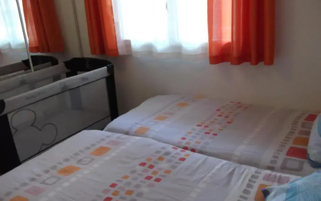 CANET Plage appartement 1 chambre , climatisation, parking sécurisé couvert