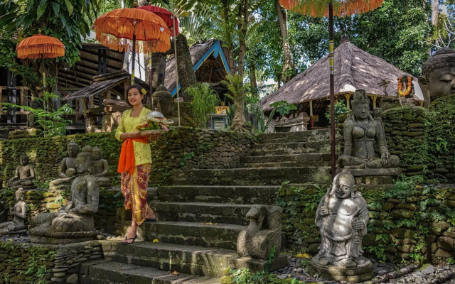 Taman Nauli Bed & Breakfast