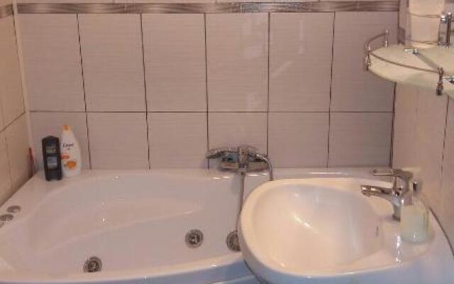 Apartament Valcea Central