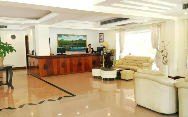 Grand Riverview Boutique Hotel