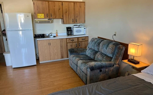 Kings Court Motel