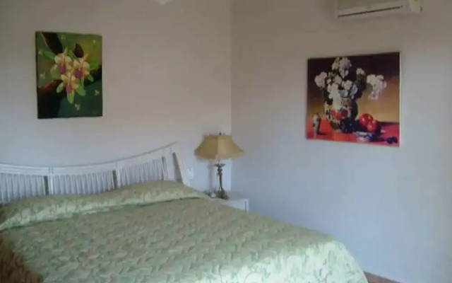 Comfortable 4 Bedroom Villa Near Downtown Sosua