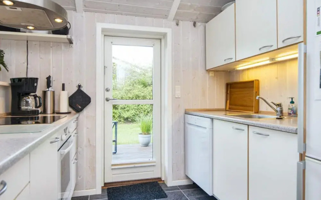 6 Person Holiday Home in Juelsminde