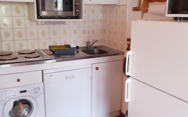 Appartement Les Deux Alpes, 1 pièce, 6 personnes - FR-1-516-38
