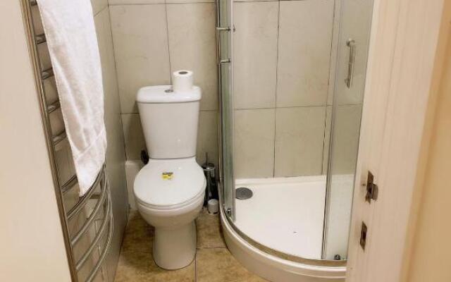 Modern City Centre 2 Bed Apartment LE1 5JN