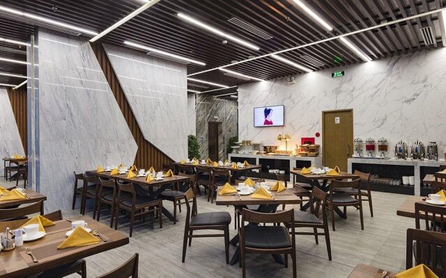 Emerald Bay Hotel & Spa Nha Trang