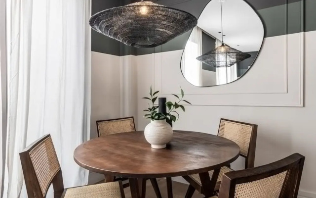 Lusciano - 2 Bedrooms Pool and gym in Almagro