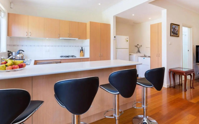 Renovated Beach Beauty - Rosebud