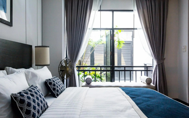 Cheeva Dee Hotel