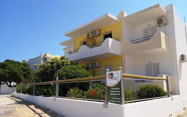 Yiannis Apartments