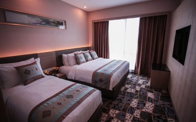 V8 Hotel
