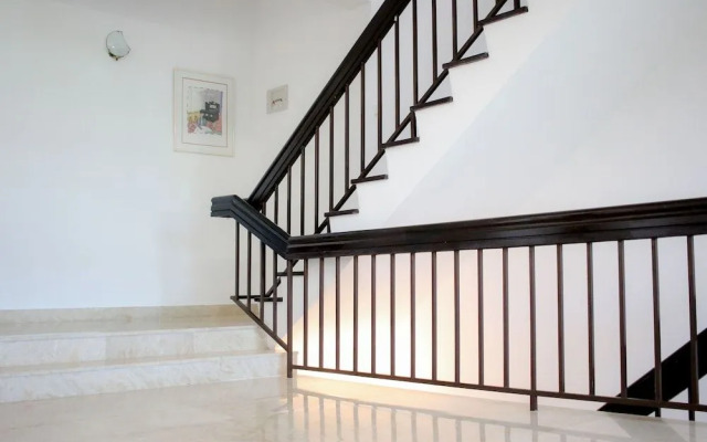 Sixteen Miami Batu Ferringhi